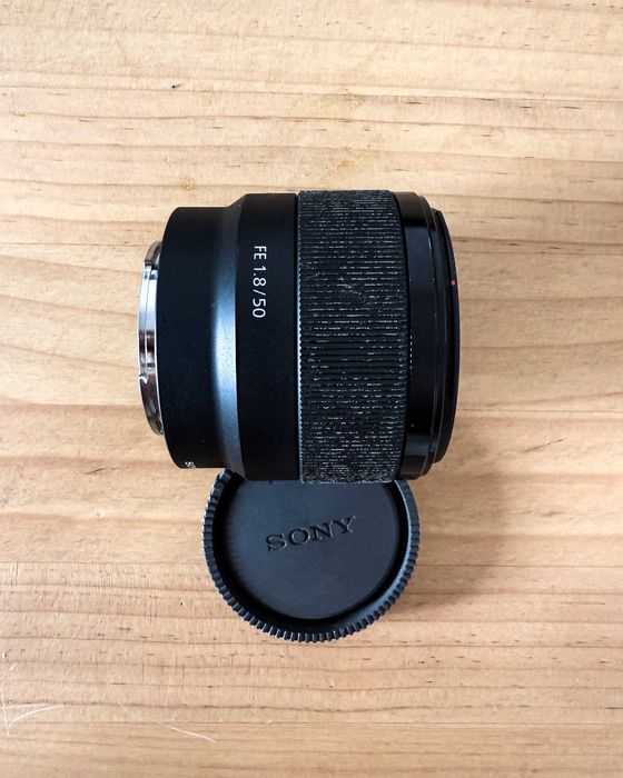 Sony FE 50mm f/1.8