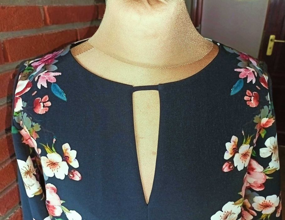 Max Mara kobieca sukienka oversize w kwiaty M