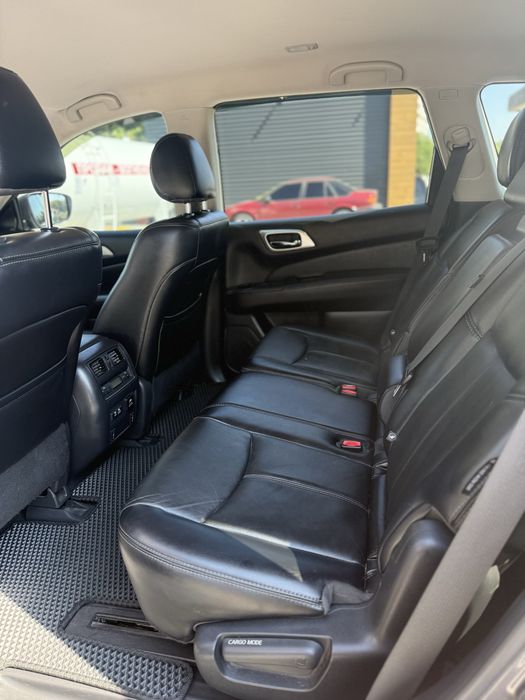 Nissan Pathfinder 2019
