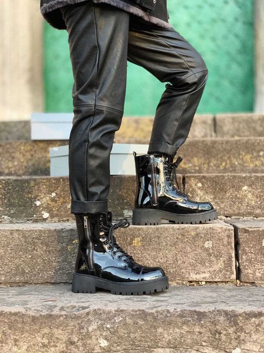 Balenciaga Tractor boots Black Patent fur Łódź Śródmieście • OLX.pl