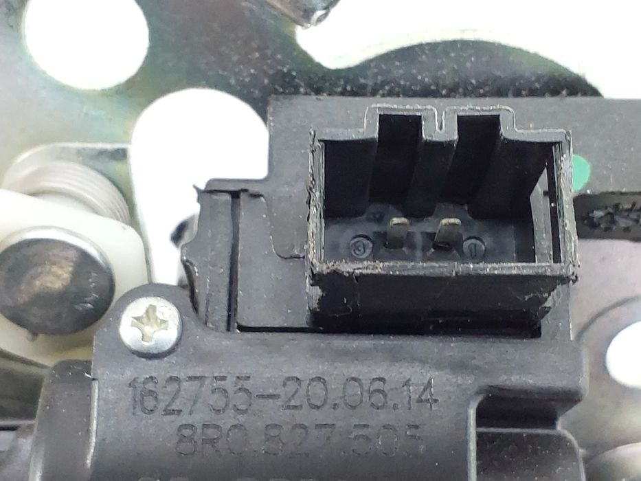 Fechadura / fecho da mala AUDI A3 (8V1, 8VK)