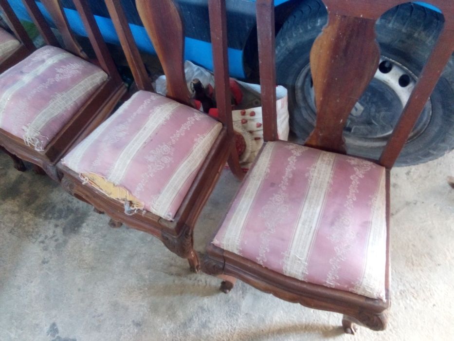 4 cadeiras para restauro