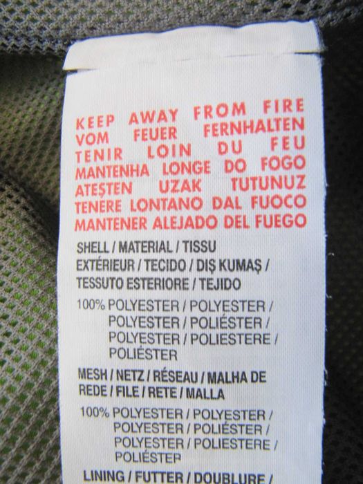 PUMA  kurtka męska wiatrówka z kapturem rozmiar M, nowa