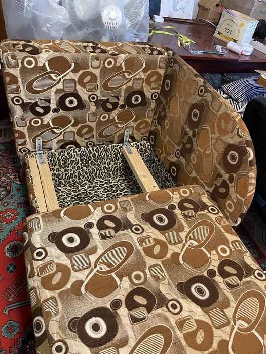 Розкладний диван