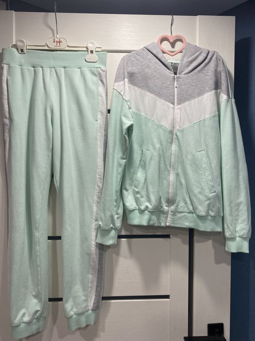 Комплект Tommy Hilfiger 7-8 лет