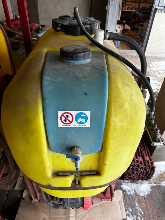 Обприскувач на 300л. Польський( оригінальний)