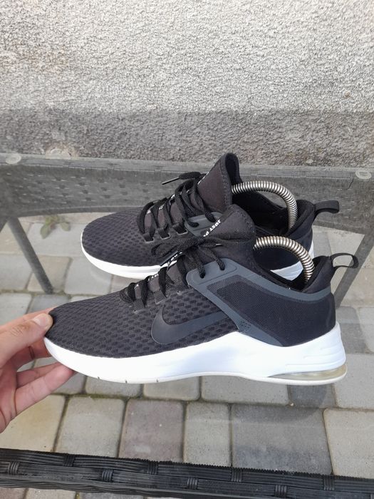 Кросовки Nike Wmns Air Max Bella ..розмір 40.5 довж.уст.25.см