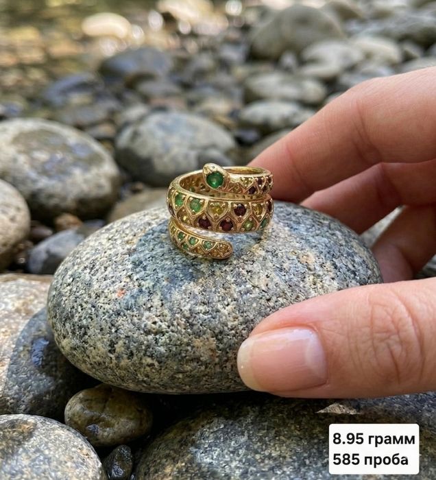 Золотые серьги янтарь 585,583 проба