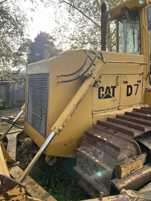 Бульдозер Caterpillar (CAT) D7