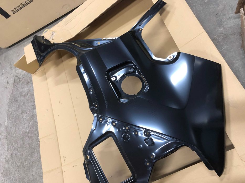 Крило заднє Toyota RAV 4 18-