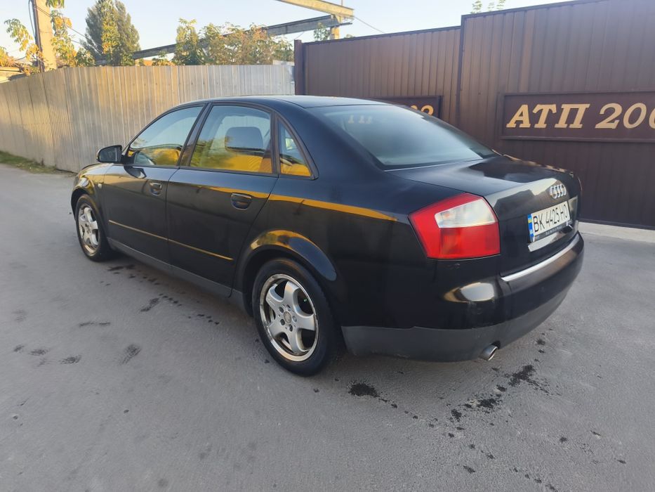 Audi 1.8 турбо. 02 рік