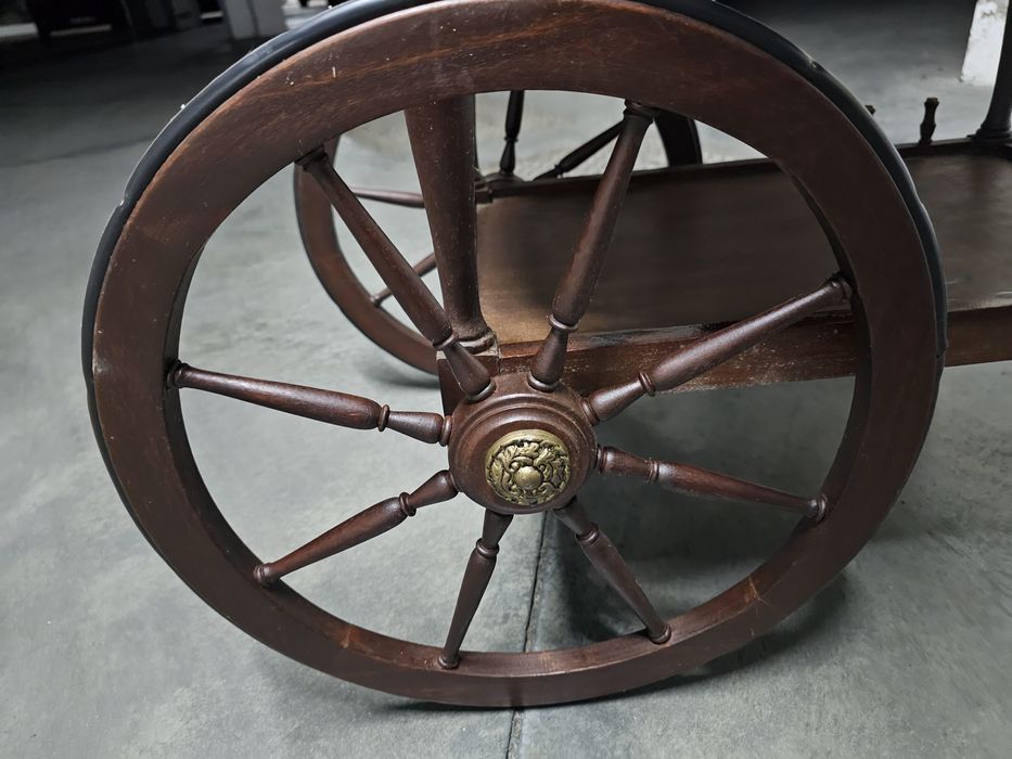 Carrinho de chá antigo - Évora