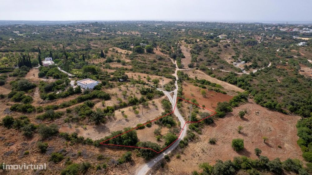 Rustic Plot of 2,660 m² between Pechão and Estoi