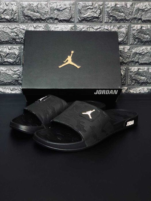 Шлепанцы Jordan мужские Камуфляж. Черные Джордан 39-46 пляжные Топ!