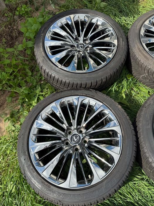 Koła 20  5x114.3  et25 8J