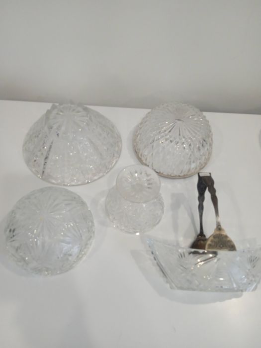 Хрустальні  цукерниці