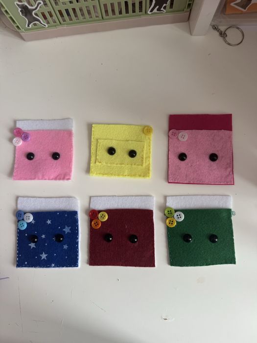 Гаманці з фетру , надійні  7,5  см x 8 см