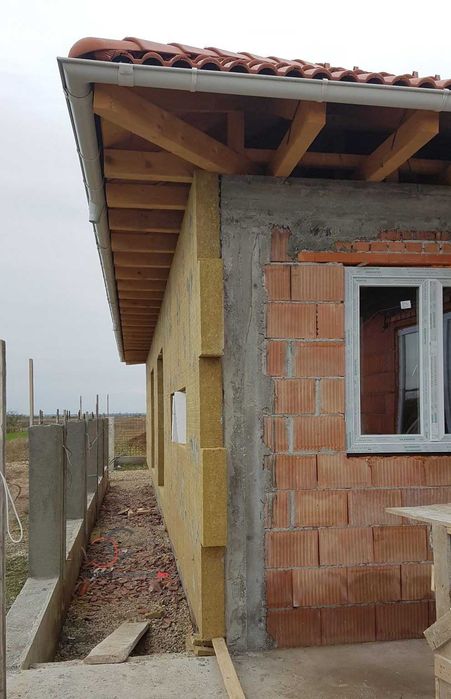 Будівництво будинків