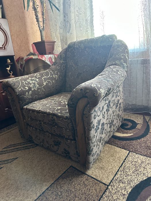 Крісло розкладне