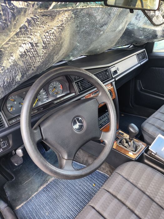 Mercedes 190E 1.8 gasolina