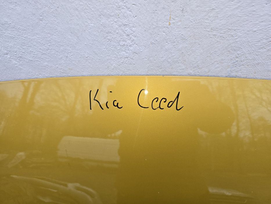 Kia ceed maska orginalna