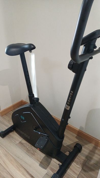 Bicicleta Estática ESSENTIAL DOMYOS