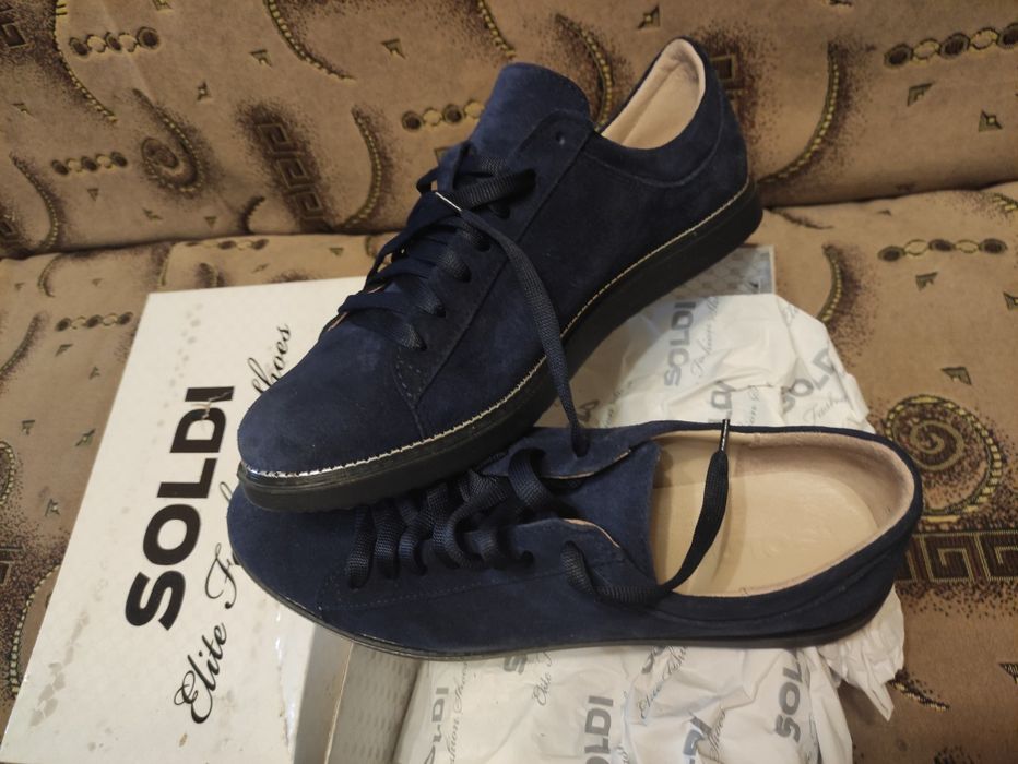 Продам мокасины новые