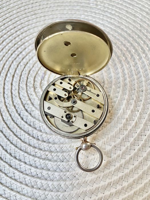 Продам карманные часы серебро