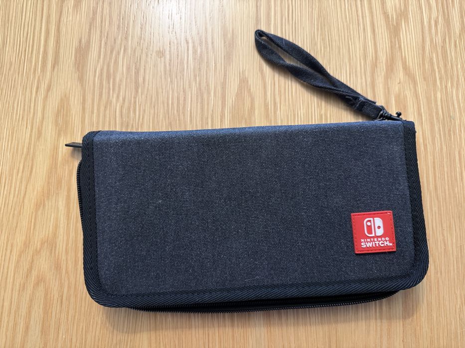 Nintendo Switch OLED branca + 3 jogos + Acessorios