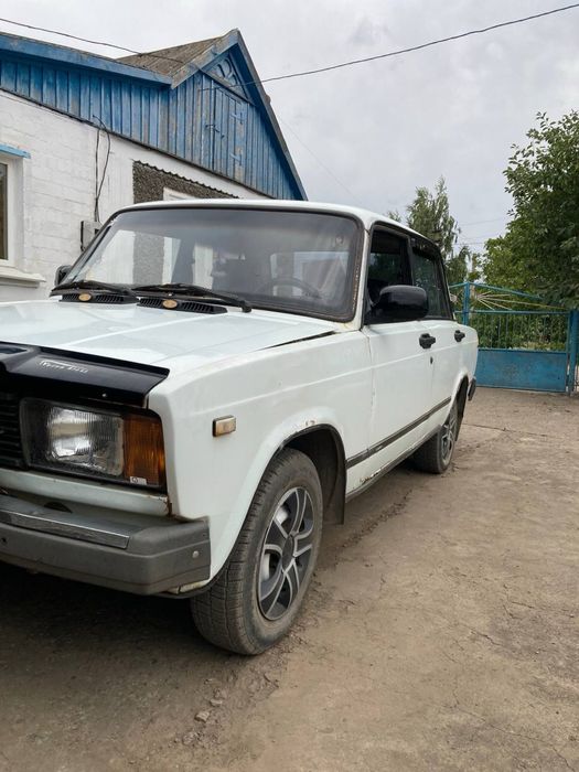 Продам ВАЗ 2105 жигулі По запчастинам!!