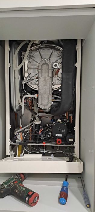 Naprawa, czyszczenie i montaż piecyków gazowych – szybka pomoc