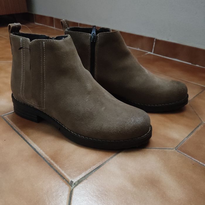 Botas Camurça Novas