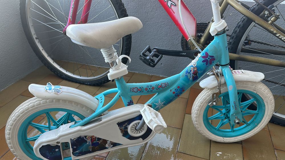 Kit bicicleta para adulto e criança