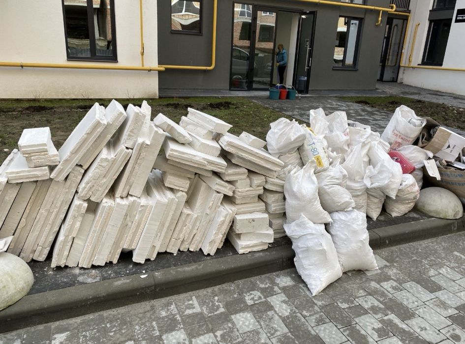 Вивіз будівельного сміття мотлоху демонтаж Требухів Дударків Гоголів