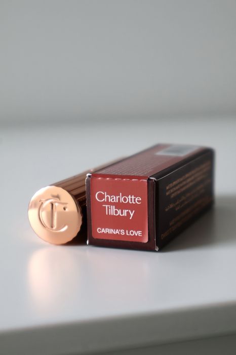Batom Charlotte Tilbury Hot Lips Carina’s Love – PORTES INCLUÍDOS