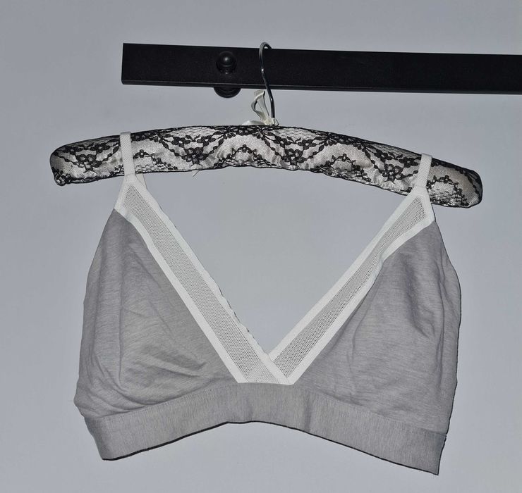 Biustonosz trójkąt Sloggi