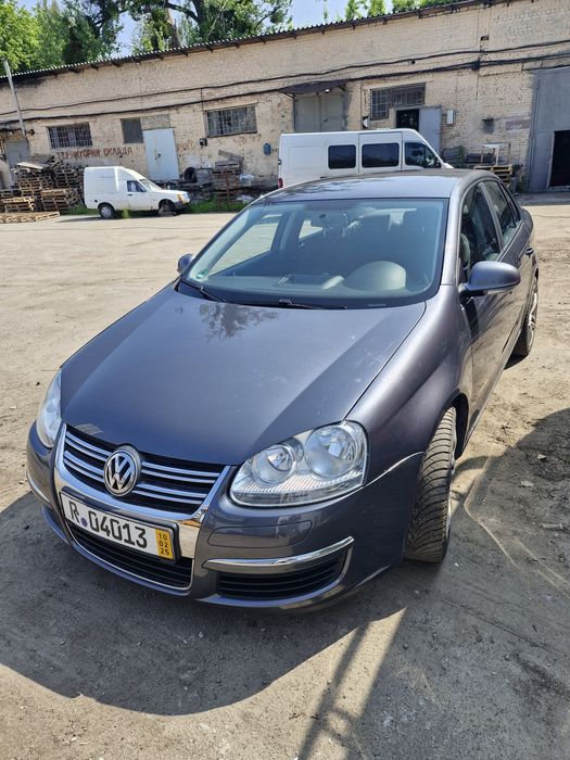 Вольсваген джетта 2009 рік