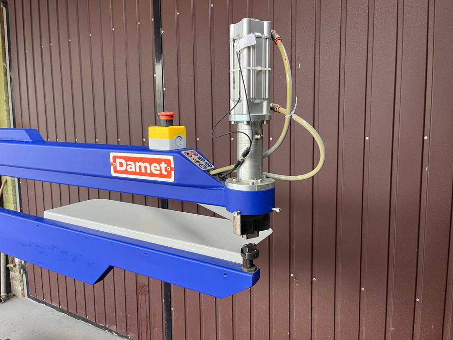 Zszywarka, Zszywacz Stacjonarny do kartonów, zszywanie kartonów Zszywacze,  DAMET RG2,