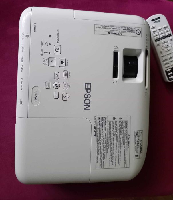 Projektor EPSON EB-S41 nieużywany