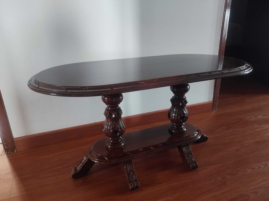 Mesa de centro de madeira