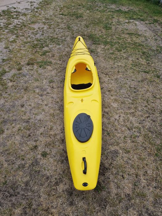 Nowy Kajak Zwałkowy Crossover 3.9 z skegiem, schowkami, olinowaniem