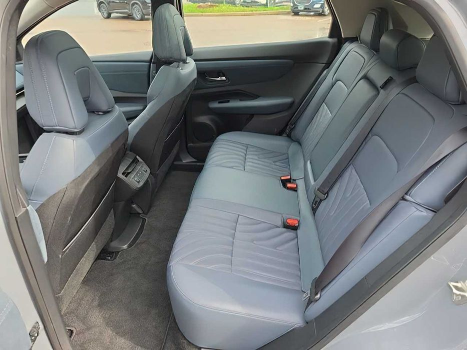 Nissan Ariya Platinum      2023