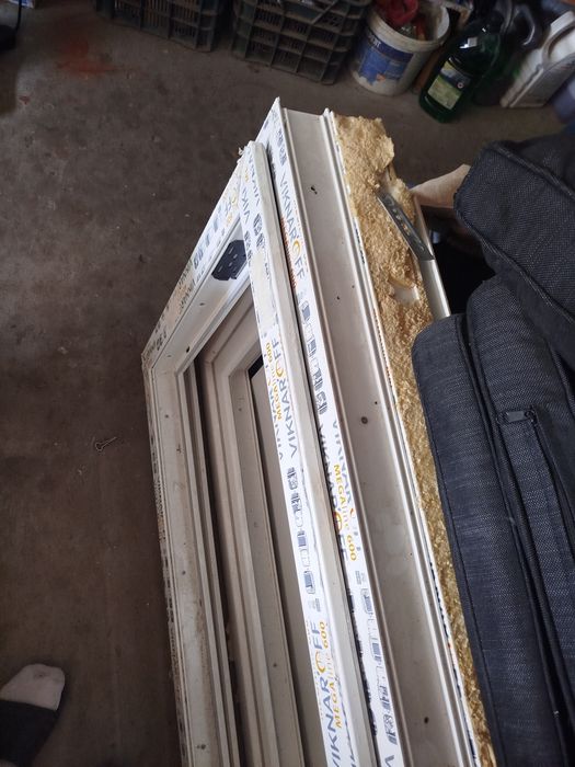 Двері пластикові