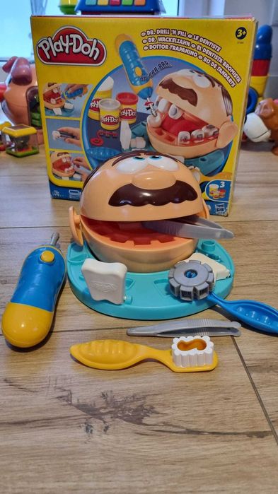 Play doh - ciastolina - DENTYSTA