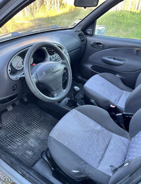 Ford Fiesta 2001