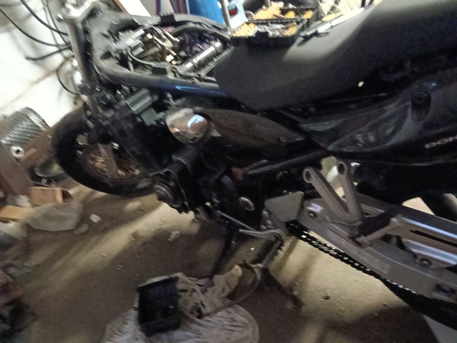 Bandit 1200 gsf  2004rok całość