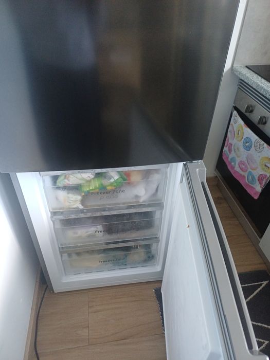 Frigorífico combinado Cecotec 356 L