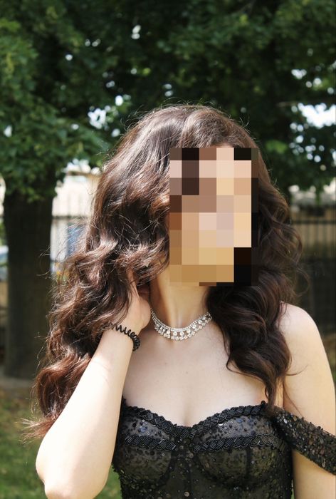 Випускна-вечірня сукня , неймовірно гарна , стан ідеальний