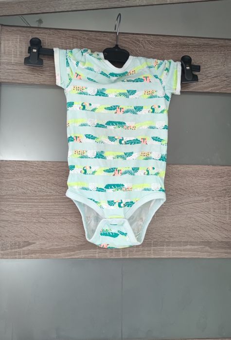 Body dla niemowlaka r. 92