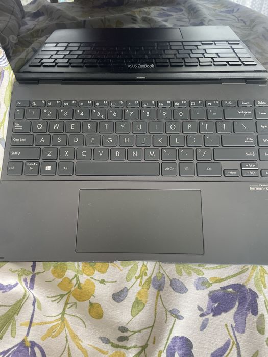 ASUS ZenBook Flip S UX363 – i5-10gen